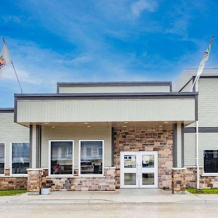 Hotel Super 8 By Wyndham Moosonee Esterno foto